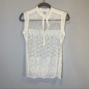Cabi lace sleeveless blouse